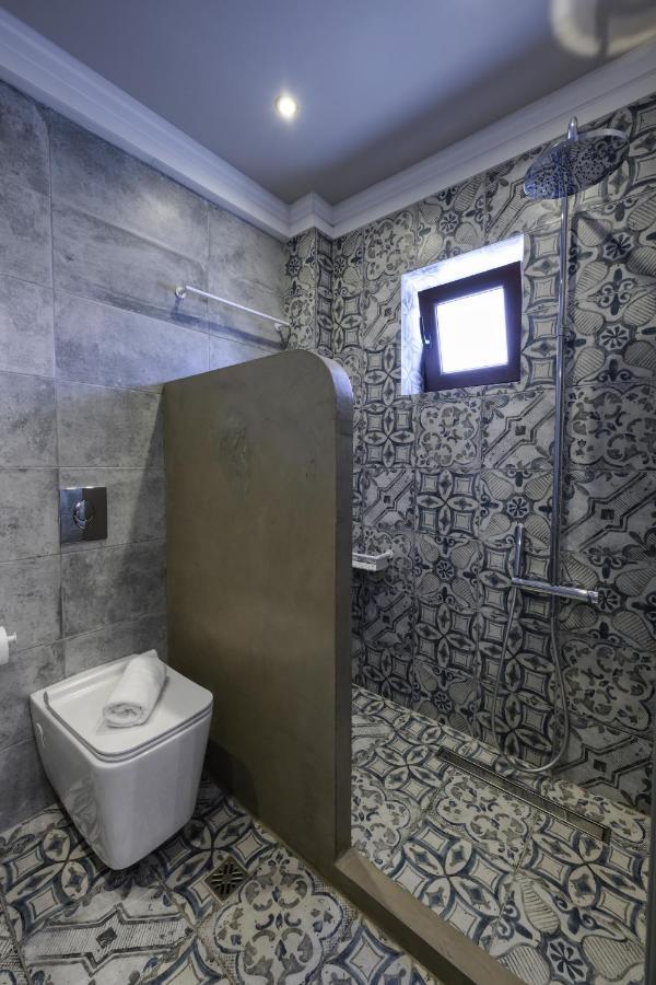 Albero Hotel Perama  ภายนอก รูปภาพ