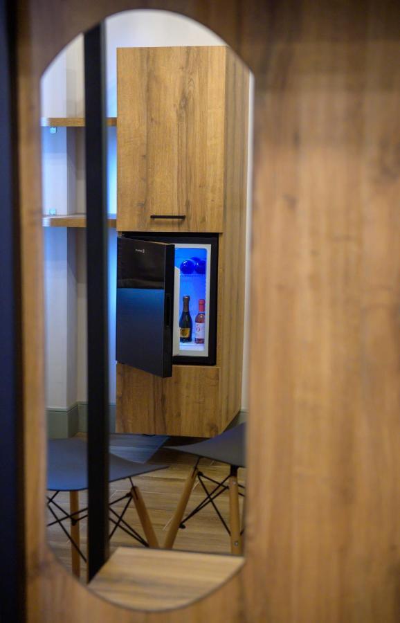 Albero Hotel Perama  ภายนอก รูปภาพ