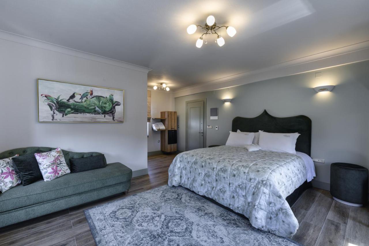 Albero Hotel Perama  ภายนอก รูปภาพ