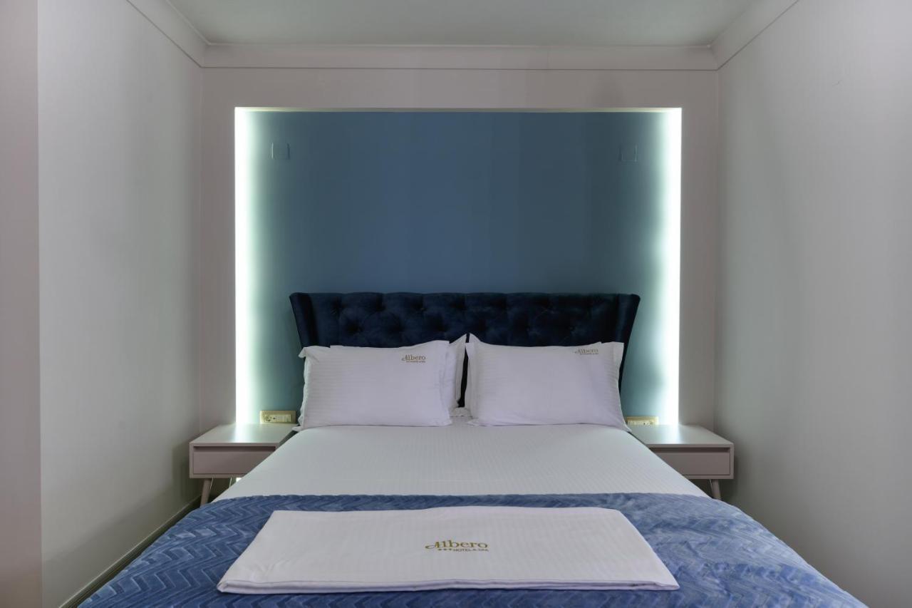 Albero Hotel Perama  ภายนอก รูปภาพ