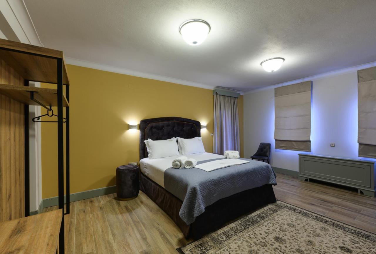 Albero Hotel Perama  ภายนอก รูปภาพ