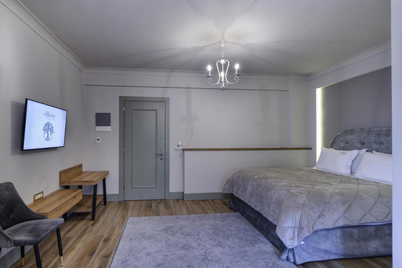 Albero Hotel Perama  ภายนอก รูปภาพ