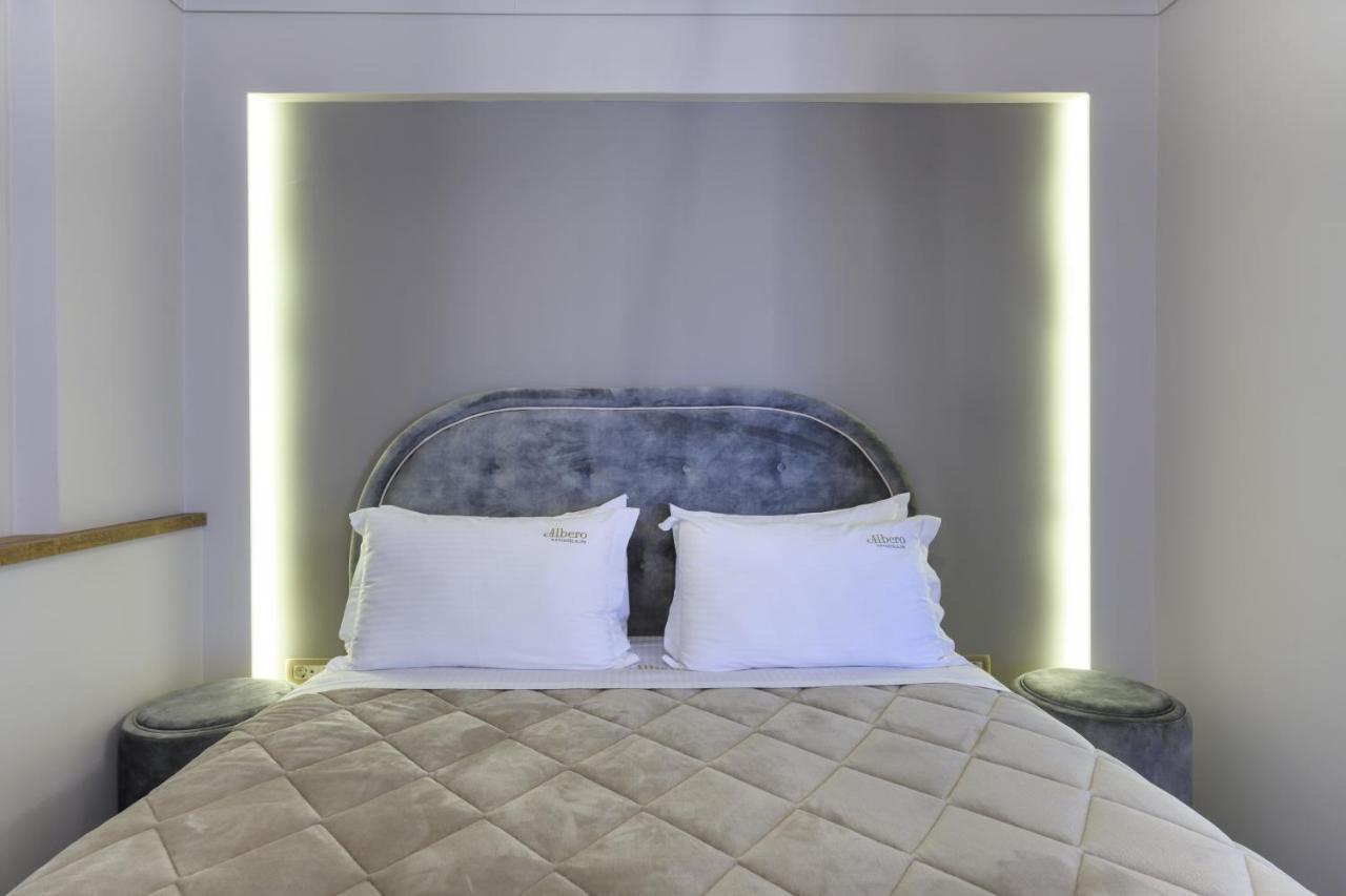 Albero Hotel Perama  ภายนอก รูปภาพ