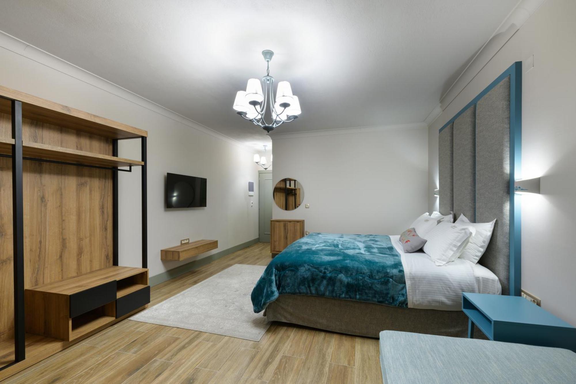 Albero Hotel Perama  ภายนอก รูปภาพ