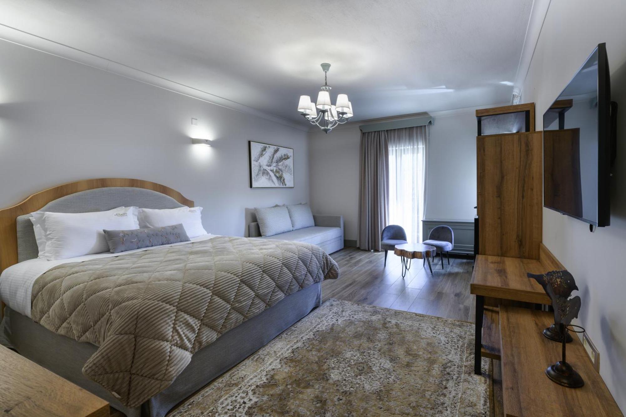 Albero Hotel Perama  ภายนอก รูปภาพ